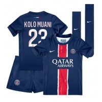 Billiga Paris Saint-Germain Randal Kolo Muani #23 Barnkläder Hemma fotbollskläder till baby 2024-25 Kortärmad (+ Korta byxor)